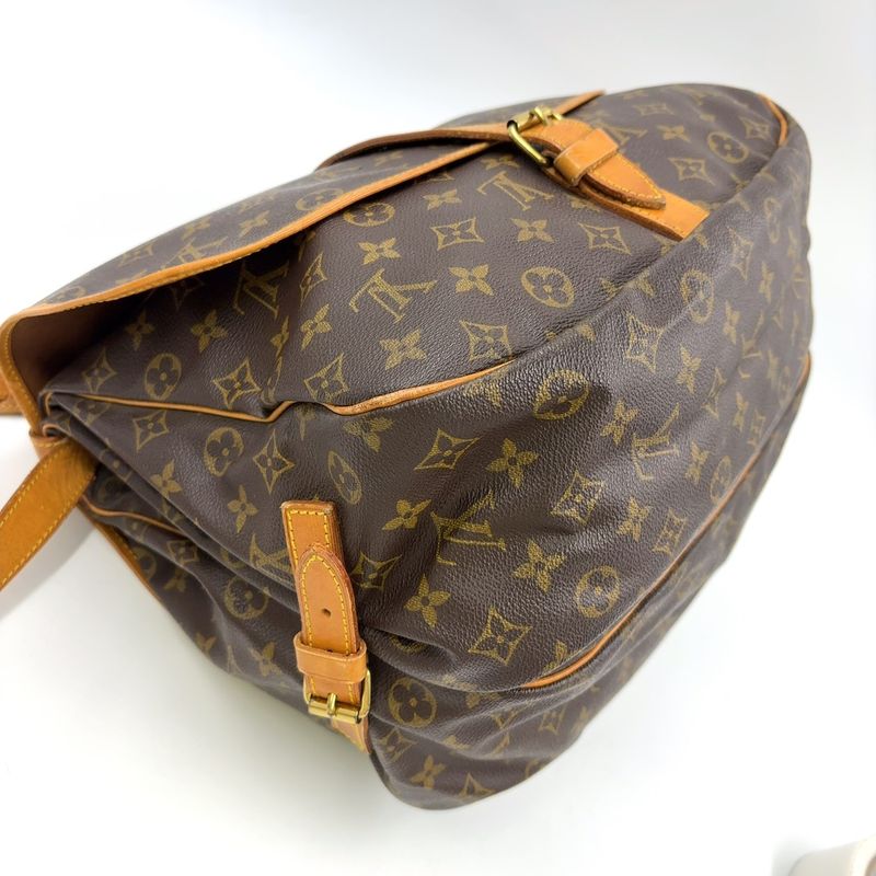Louis Vuitton Saumur 35 Monogram Leather × PVC Brown Shoulder Bag Gold M42254