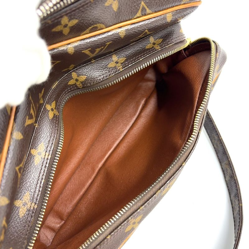 Louis Vuitton Nile Monogram Leather × PVC Brown Shoulder Bag Gold M45244