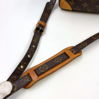 Louis Vuitton Nile Monogram Leather × PVC Brown Shoulder Bag Gold M45244