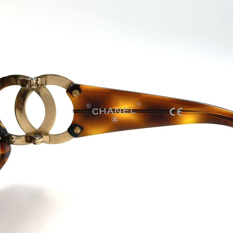 Chanel Cocomark Tortoiseshell Plastic Brown Sunglasses Gold