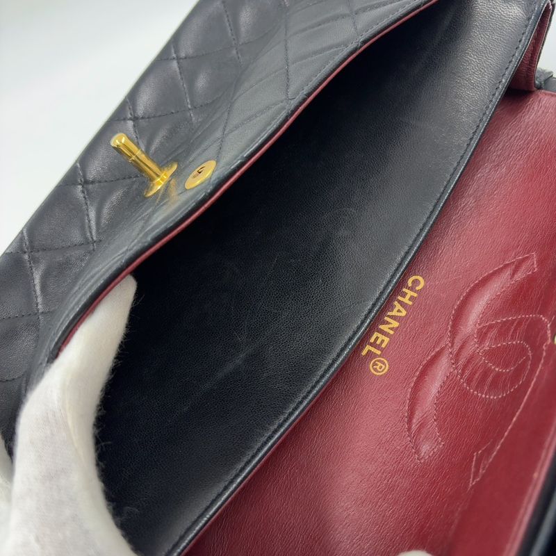 Chanel Matelasse 25 W Flap Serial Number 2 Caviar Skin Black W Chain Shoulder