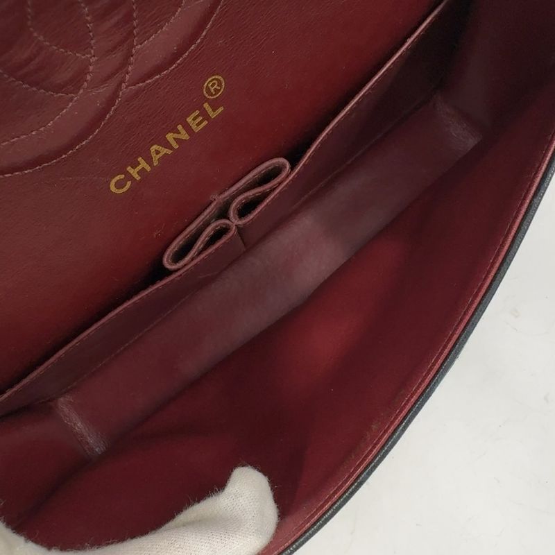 Chanel Matelasse 25 W Flap Serial Number 2 Caviar Skin Black W Chain Shoulder