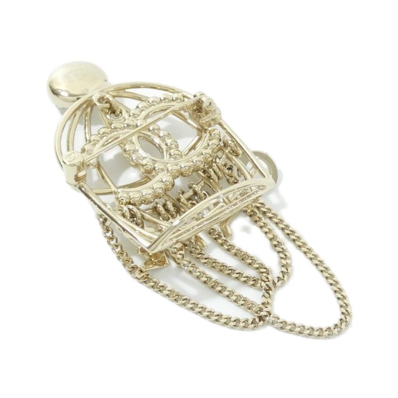 Chanel Ab4880 Brooch