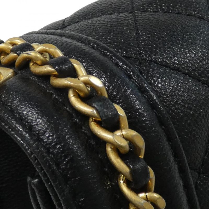 Chanel Boy Chanel Line 67086 Shoulder Bag