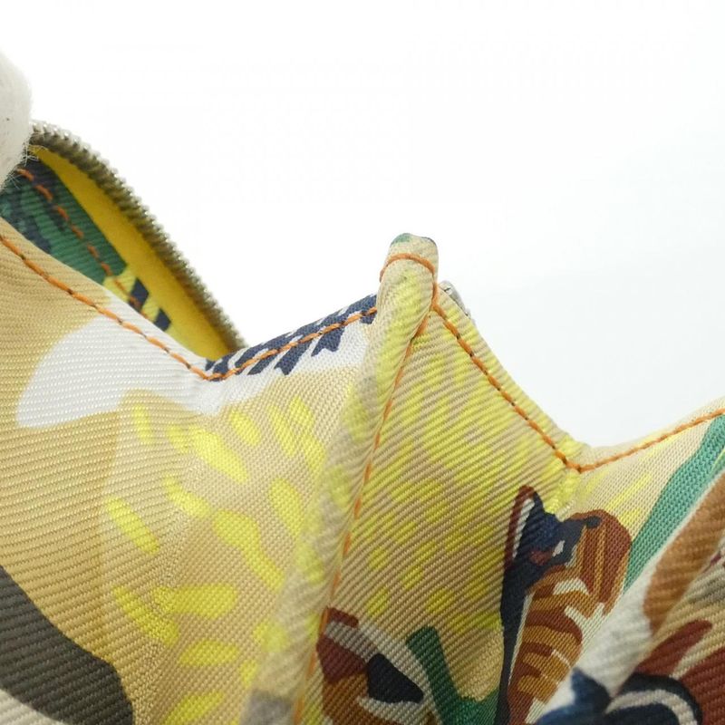 Hermes En Liberte Silk in Compact 084541ck Wallet