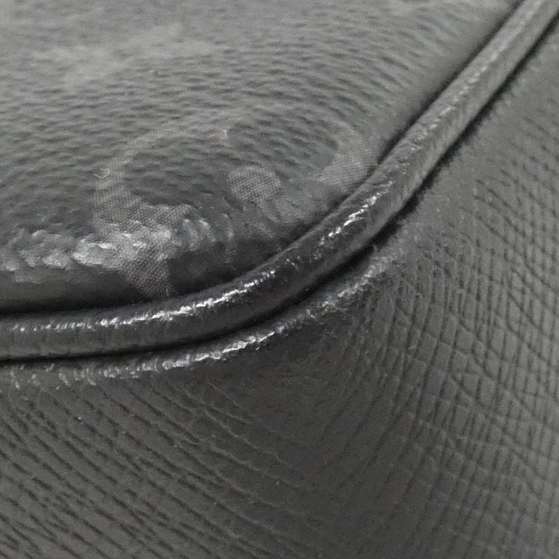 Louis Vuitton Taiga Llama Outdoor Messenger PM M30233 Shoulder Bag