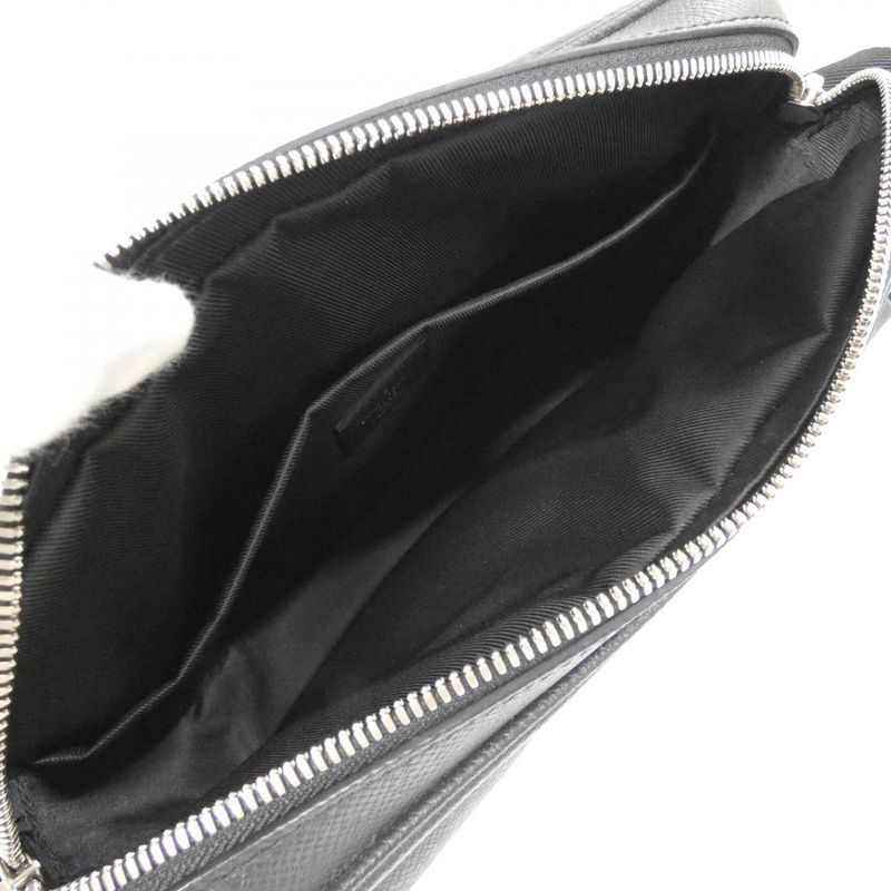 Louis Vuitton Taiga Llama Outdoor Messenger PM M30233 Shoulder Bag