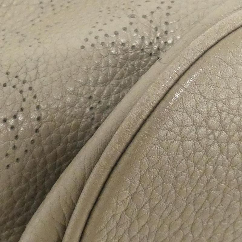 Louis Vuitton Mahina XL M93119 Shoulder Bag