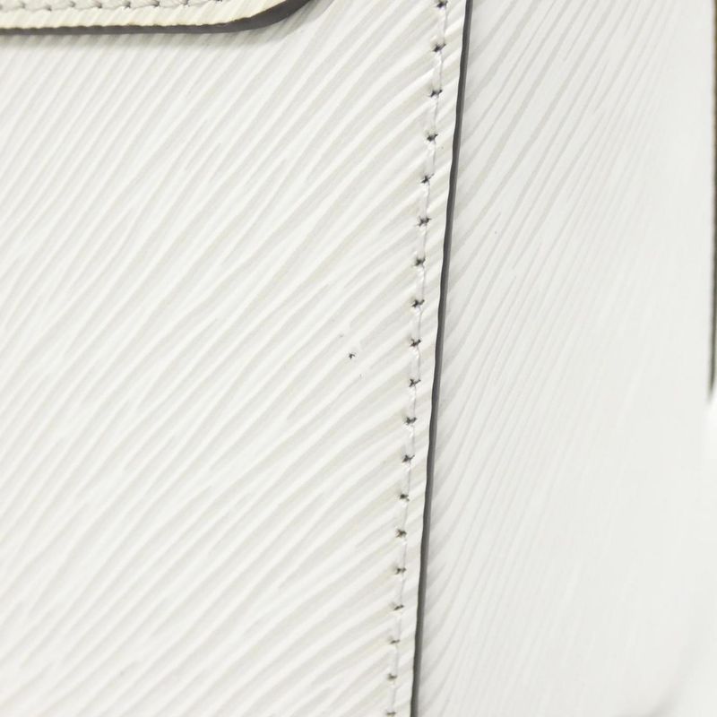 Louis Vuitton Epi Twist MM M21111 Shoulder Bag
