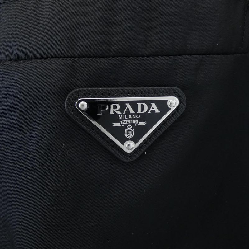 Prada Triangle Logo Sgb 689 S211 1 Wq8 Coat