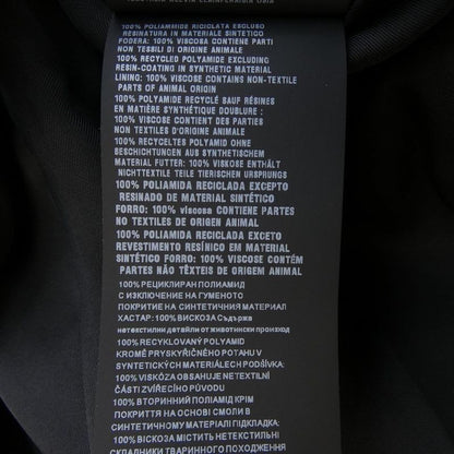 Prada Triangle Logo Sgb 689 S211 1 Wq8 Coat