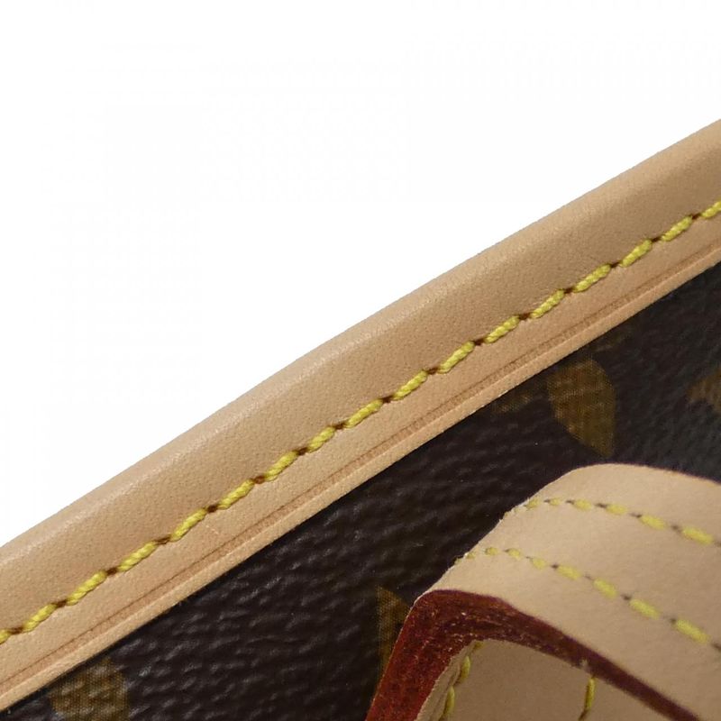 Louis Vuitton Monogram Neverfull MM M46987 Bag