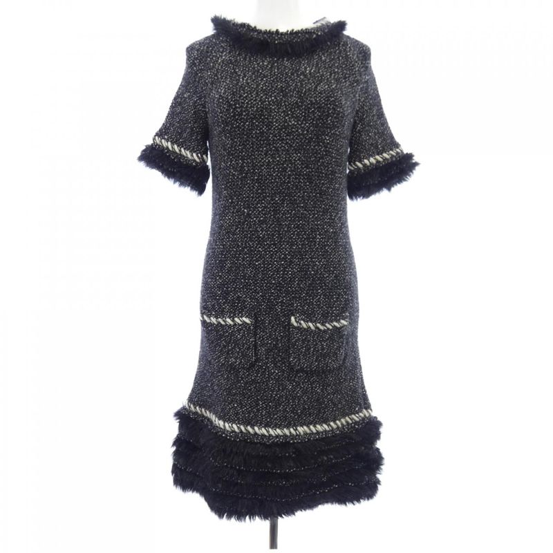 Chanel P39939k02851 Dress