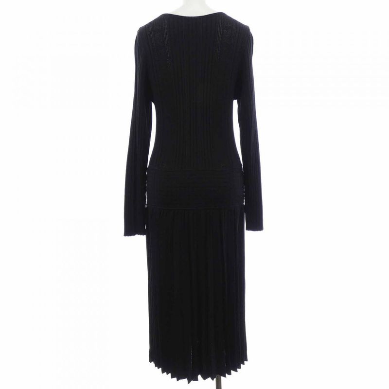 Vintage Chanel P26664v00004 05A Dress