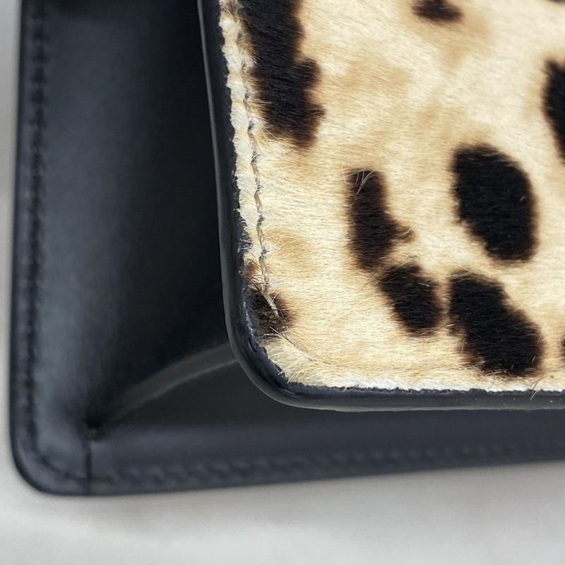 Gucci Shoulder Bag Sherry Line Sylvie 421882 Haraco Beige Black Gold Hardware