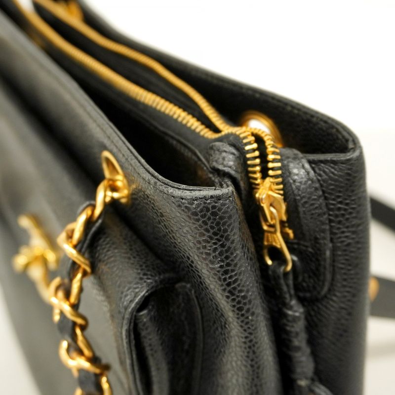 Chanel Shoulder Bag Caviar Skin Black Gold Hardware Ladies