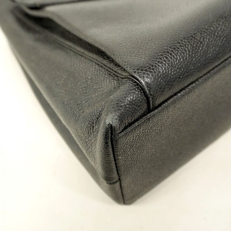 Chanel Shoulder Bag Caviar Skin Black Gold Hardware Ladies