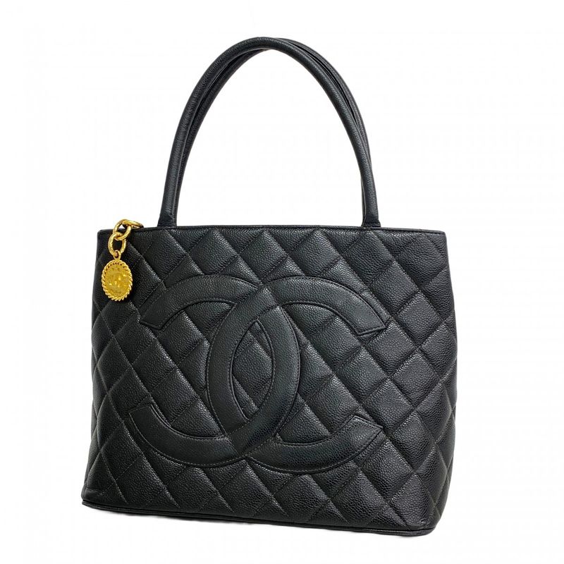 Chanel Tote Bag Reproduction Tote Caviar Skin Black Gold Hardware Women's