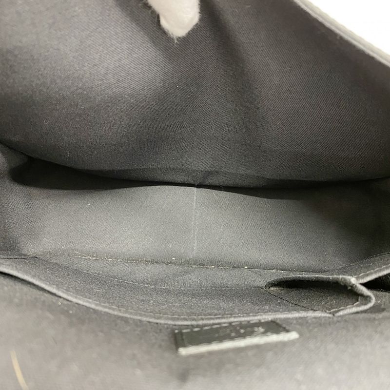 Louis Vuitton Shoulder Bag Taiga Andrey M32482 Ardoise Men's