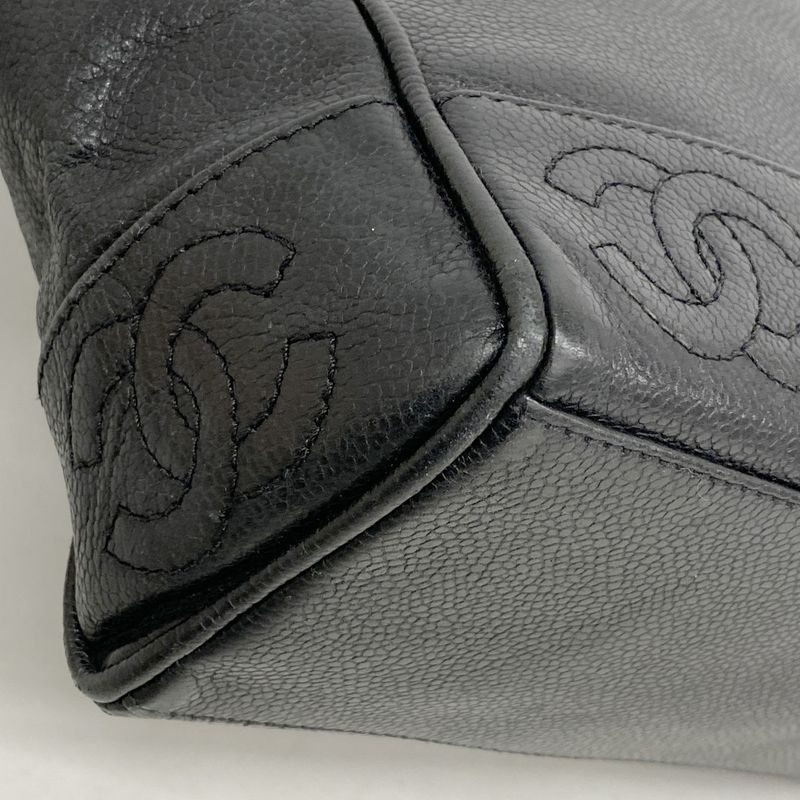 Chanel Shoulder Bag Triple Coco Caviar Skin Black Gold Hardware Women's