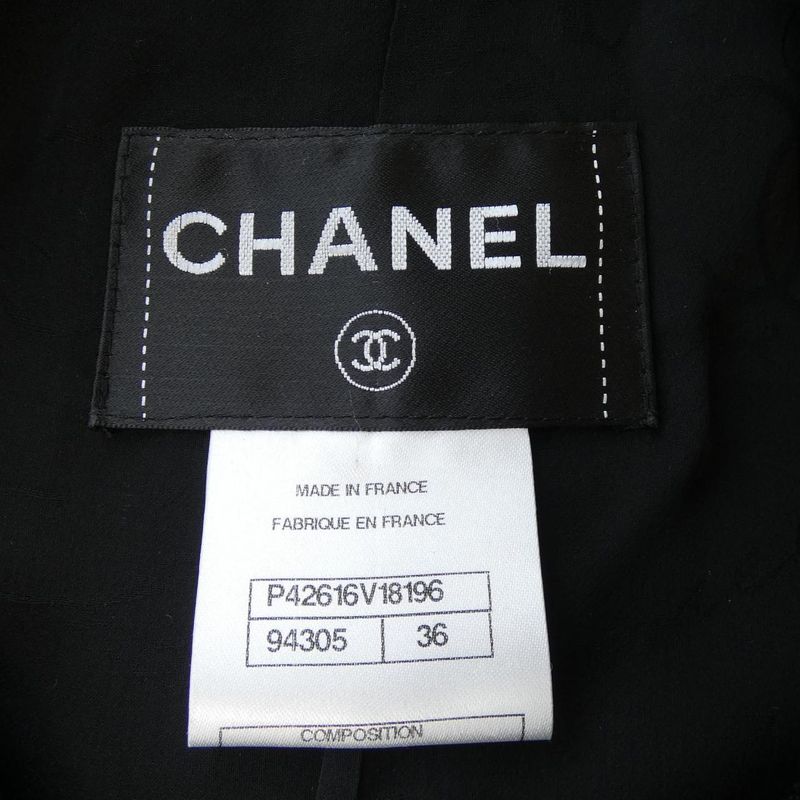 Chanel P42616v18196 Jacket