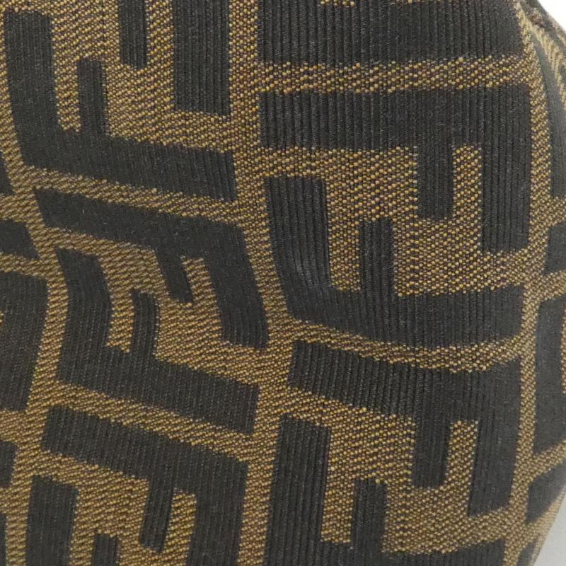 Vintage Fendi Mamma Baguette 26325 Shoulder Bag