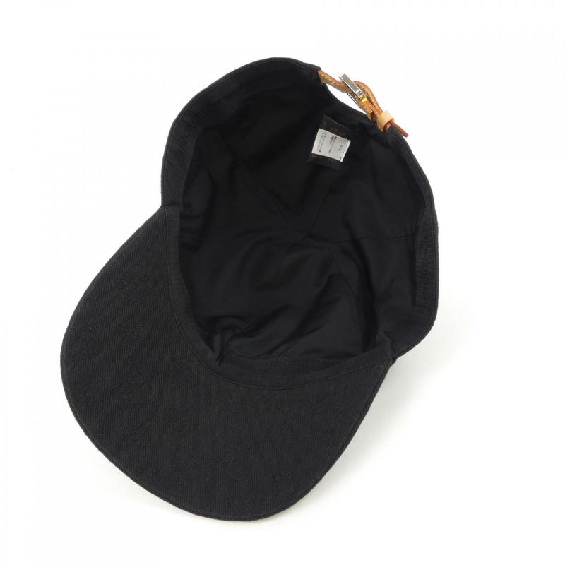 Louis Vuitton Monogram Essential M76585 Cap