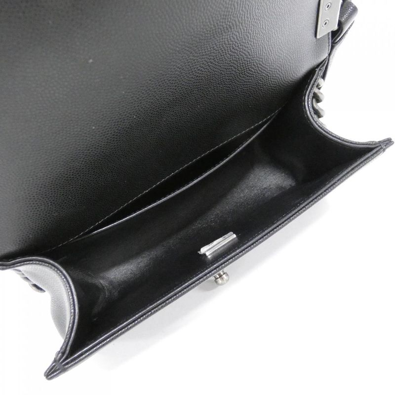 Chanel Boy Chanel Line 67085 Shoulder Bag