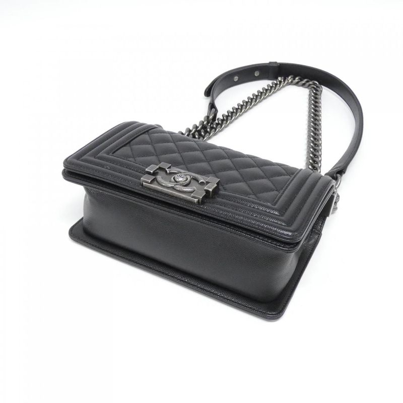 Chanel Boy Chanel Line 67085 Shoulder Bag