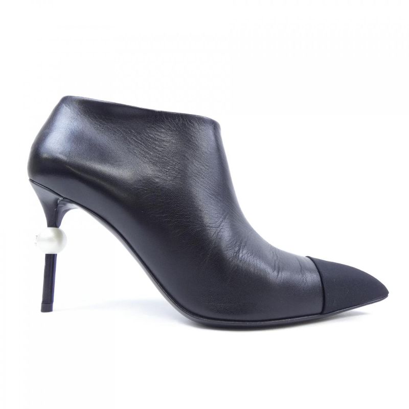 Chanel G31985 Boots