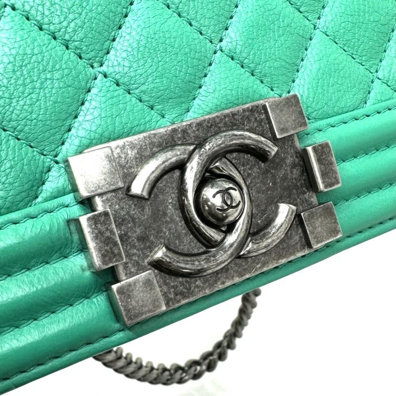 Chanel Boy Chanel Bag Shoulder Bag Calfskin Green Silver Hardware Chain