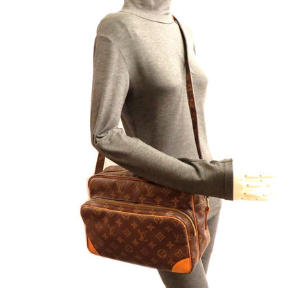 Louis Vuitton Shoulder Bag