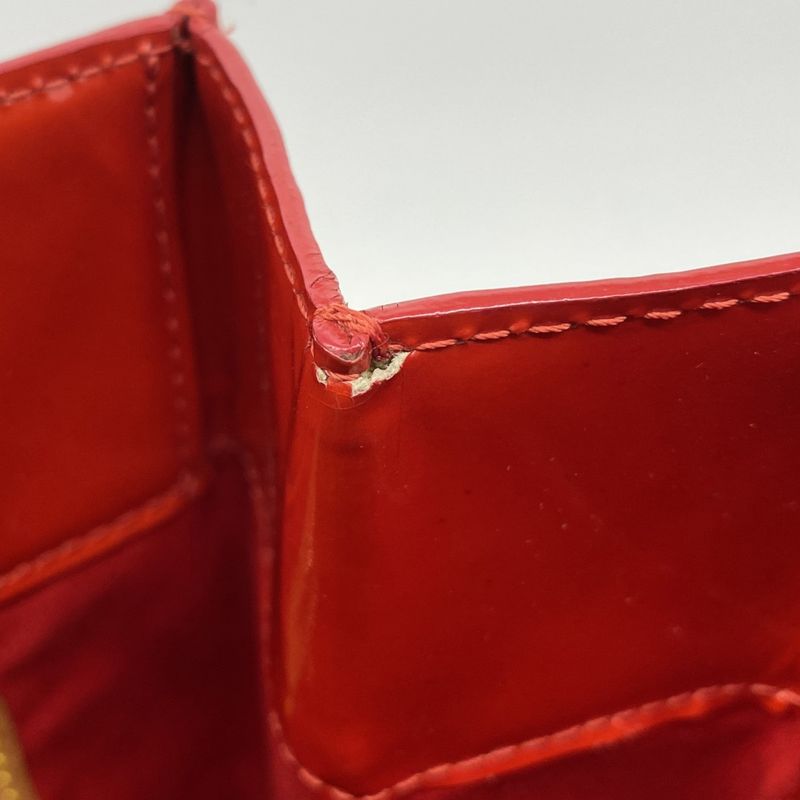 Louis Vuitton Tote Bag Vernis Lead MM M91086 Rouge Ladies