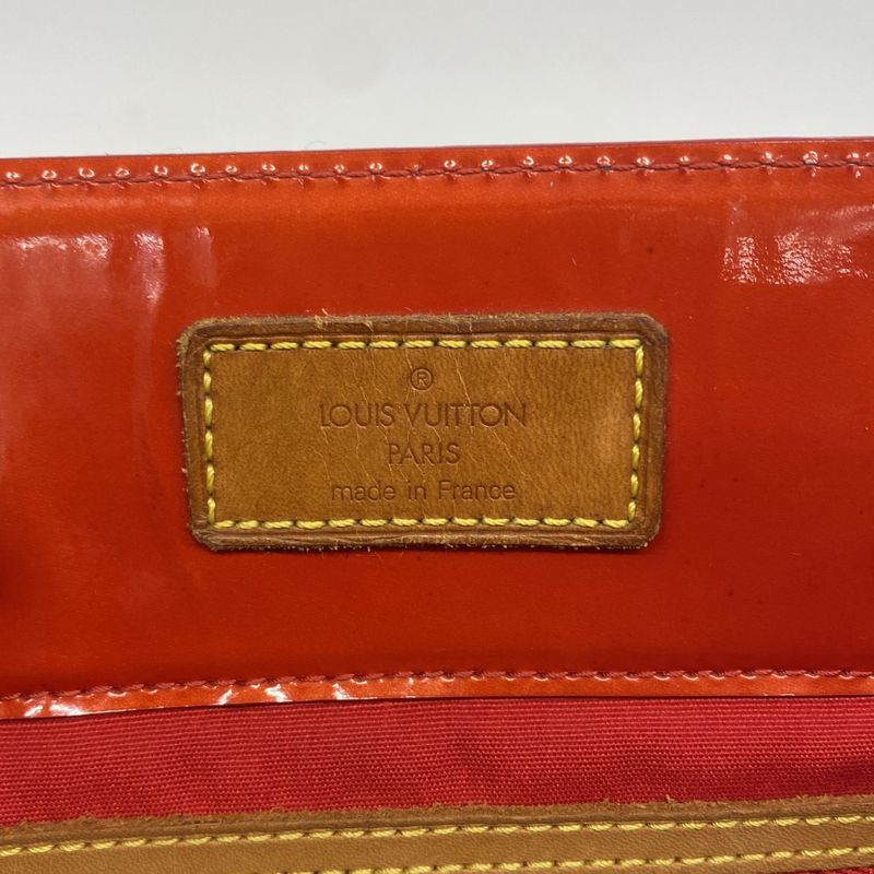Louis Vuitton Tote Bag Vernis Lead MM M91086 Rouge Ladies