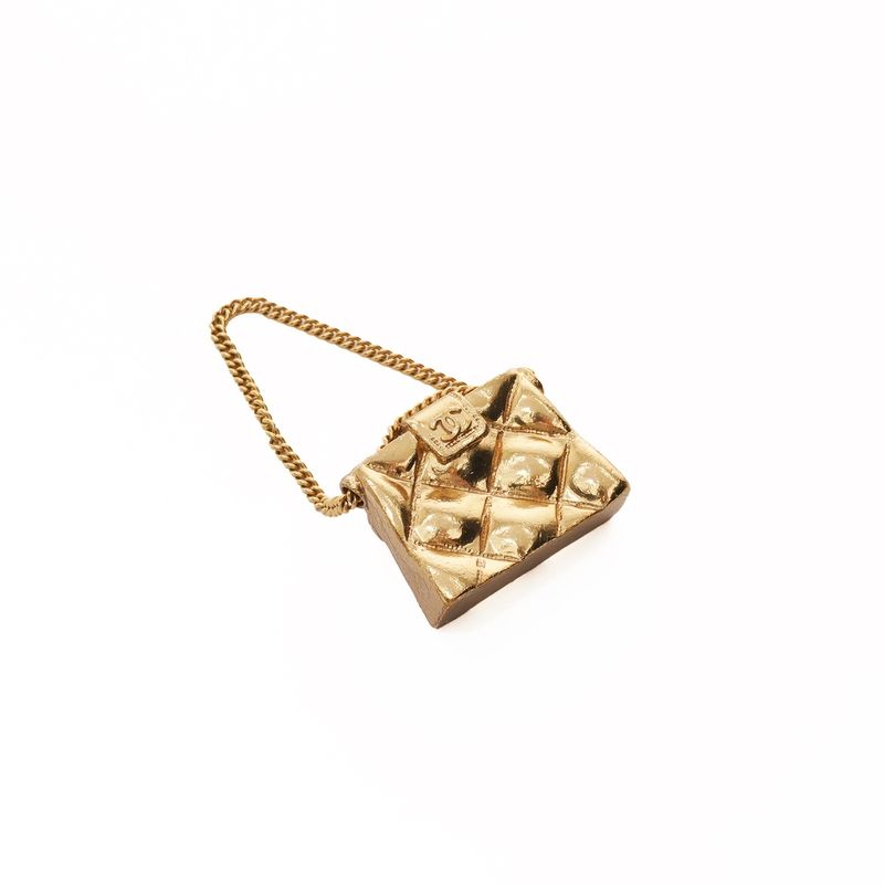 Chanel Brooch CC Logo Quilted