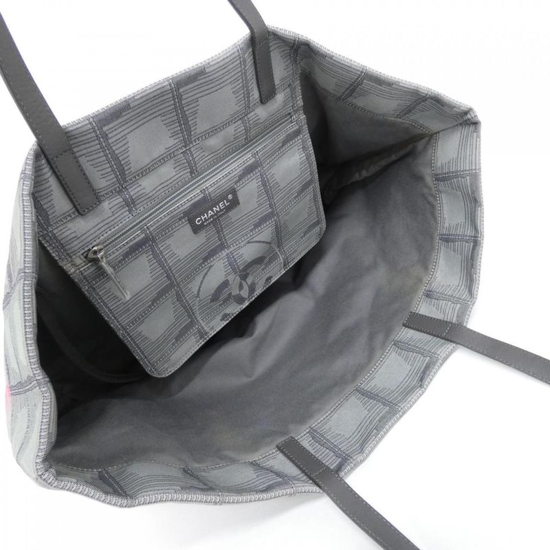 Chanel New Travel Line 47148 Bag