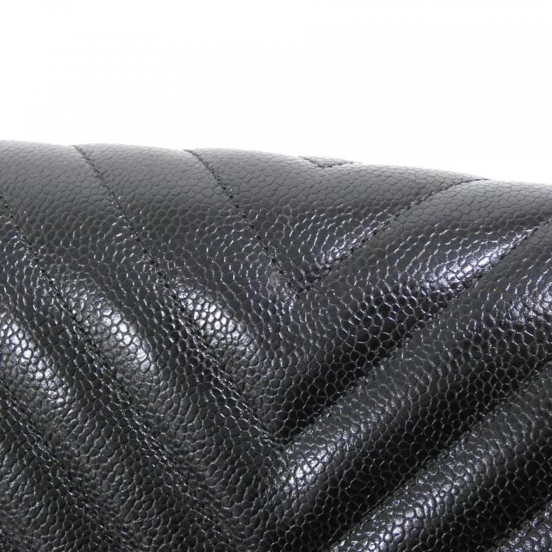 Chanel Boy Chanel Line 67086 Shoulder Bag