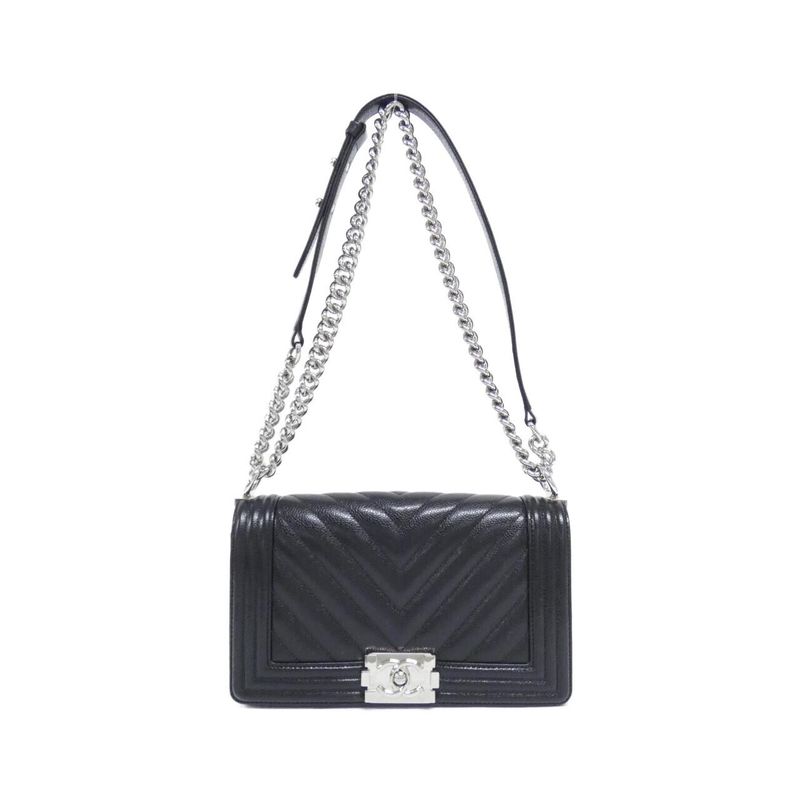 Chanel Boy Chanel Line 67086 Shoulder Bag