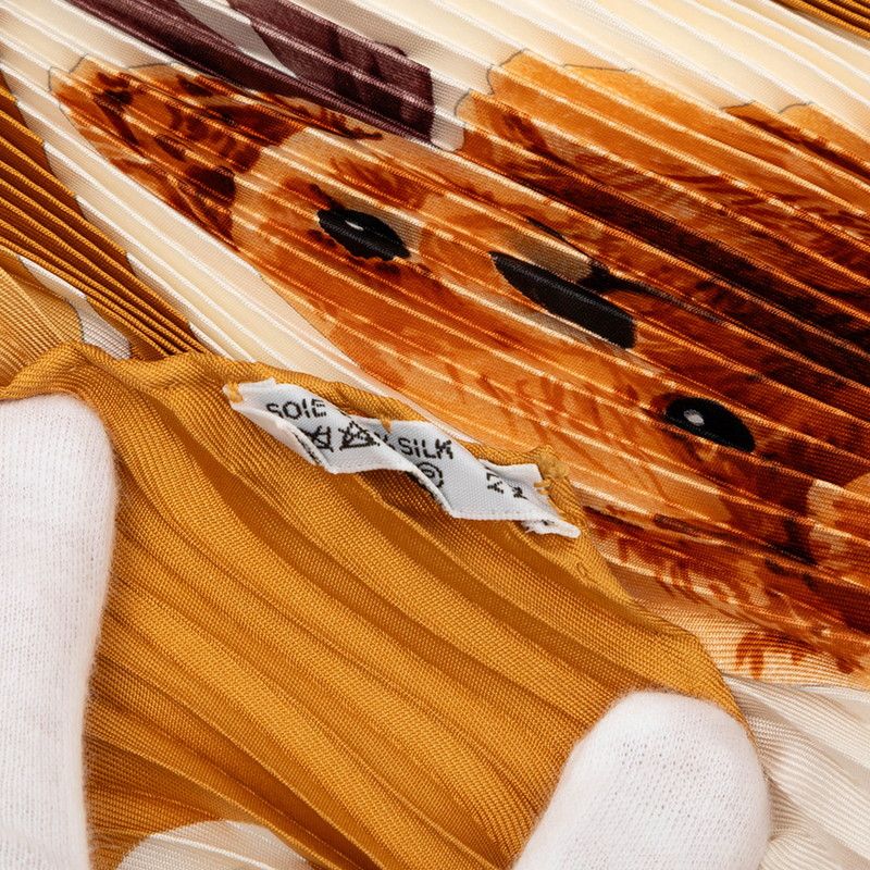 Hermes Pleated Carre Confidents des Coeurs Friends of the Heart Brown Multicolor