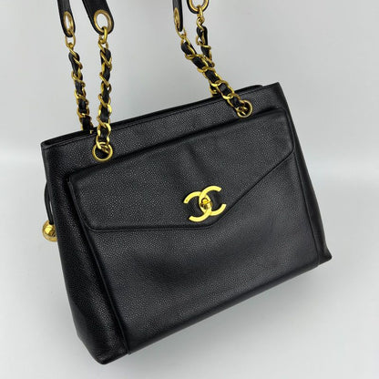 Chanel CC Logo Quilted Shoulder Bag Black Caviar Leather Edition Vintage