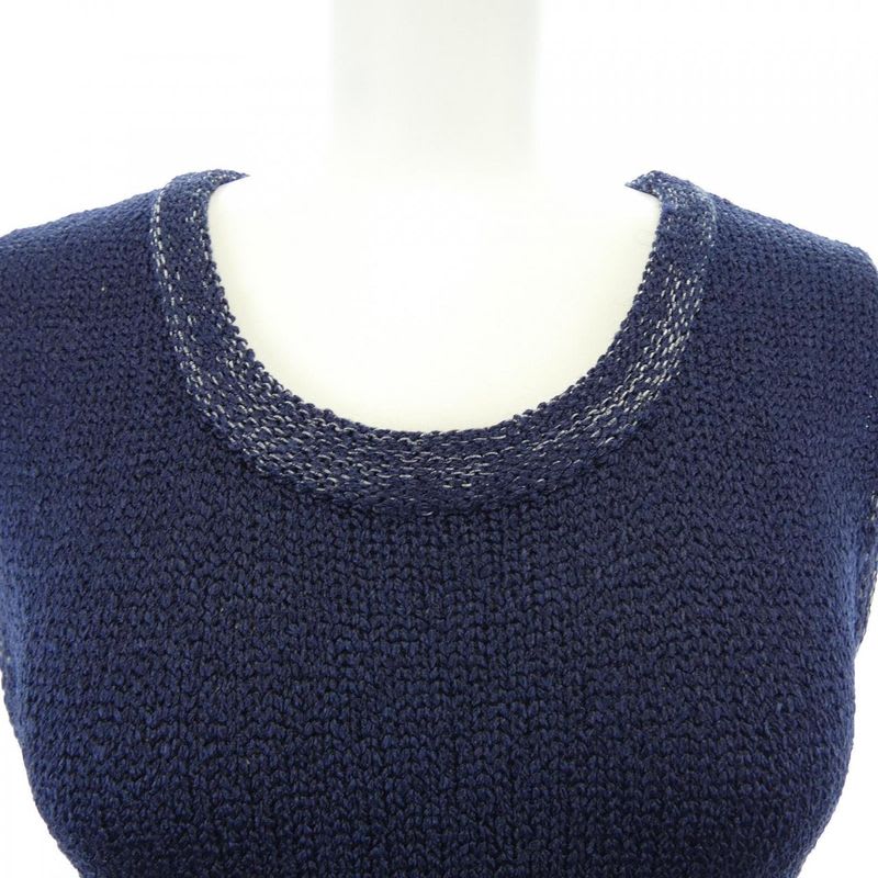 Chanel Size 34 Navy Dress