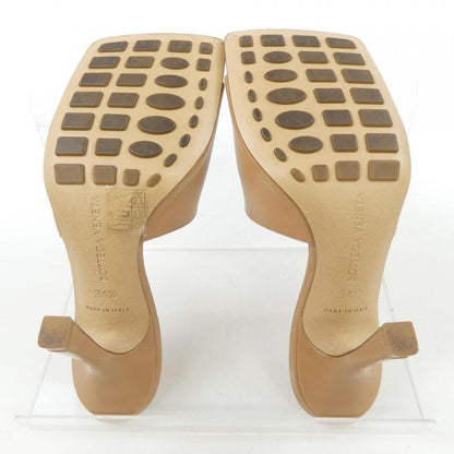 Bottega Veneta Size 34.5 Beige Sandals