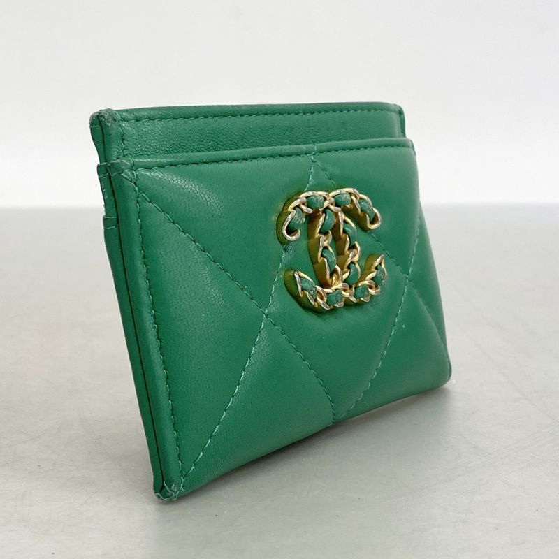 Chanel Card Case Chanel 19 Lambskin Green Gold Hardware Women's