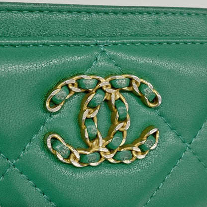 Chanel Card Case Chanel 19 Lambskin Green Gold Hardware Women's