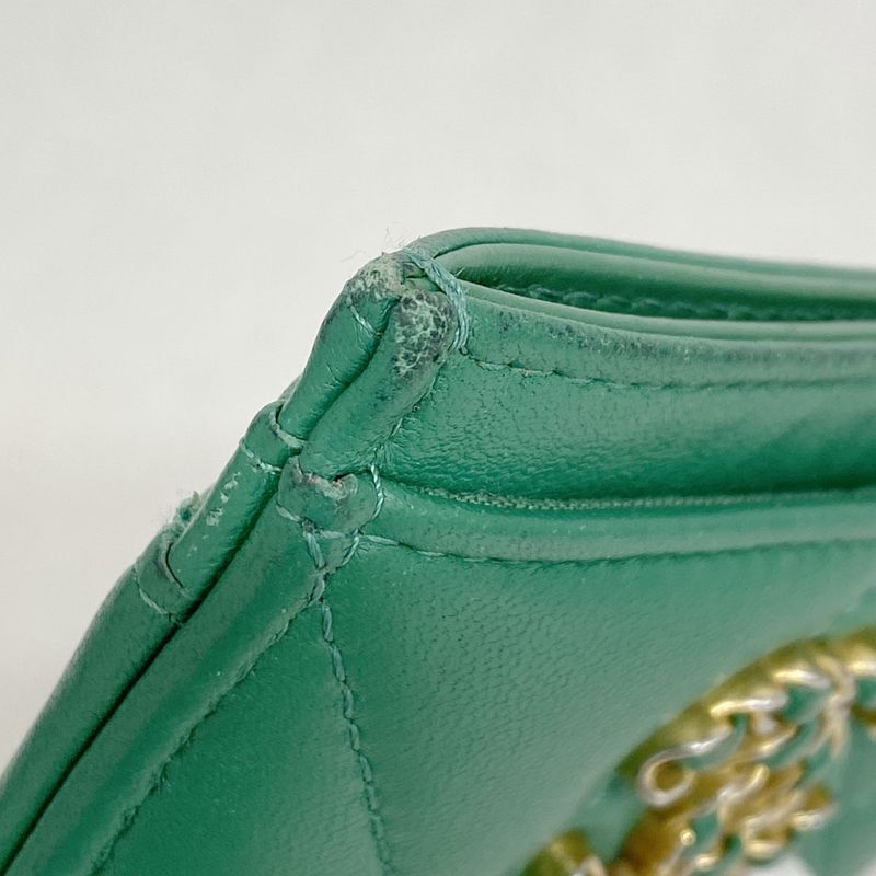 Chanel Card Case Chanel 19 Lambskin Green Gold Hardware Women's