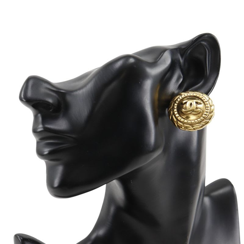 Chanel Coco Mark Vintage Gold Plated Ladies 22.8 g Earrings