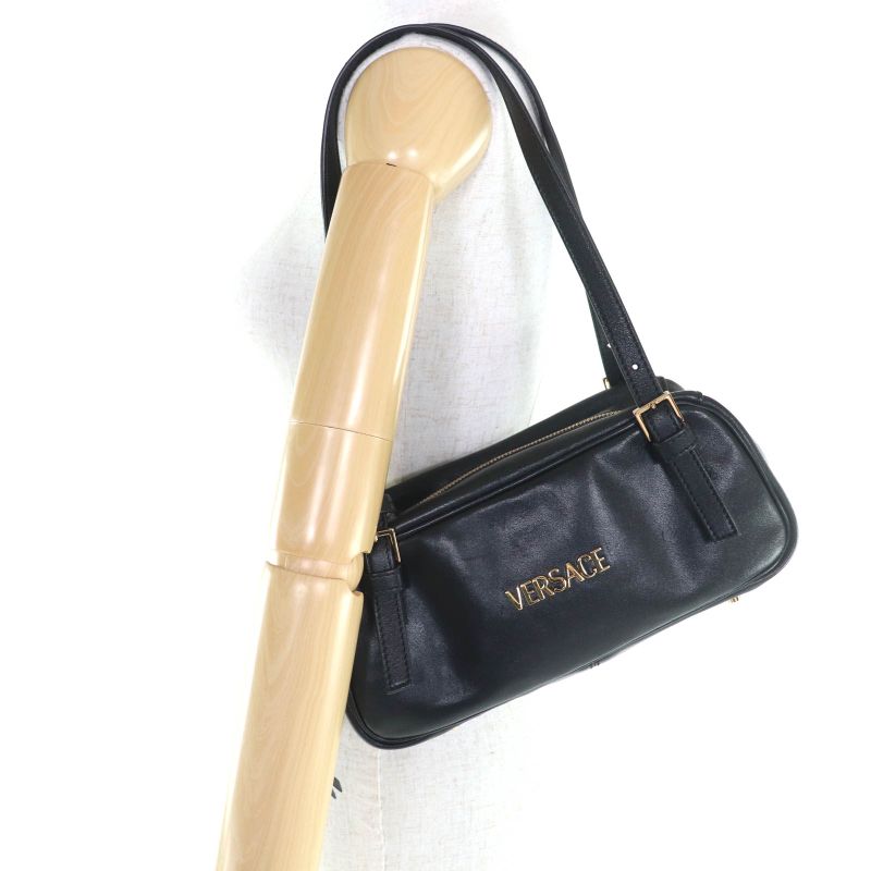 美品◇versace ヴェルサーチ 1015792 ヴェルサーチェ タグ ナッパ ボウリング バッグ メデューサチャーム付き レザー ハンドバッグ ブラック