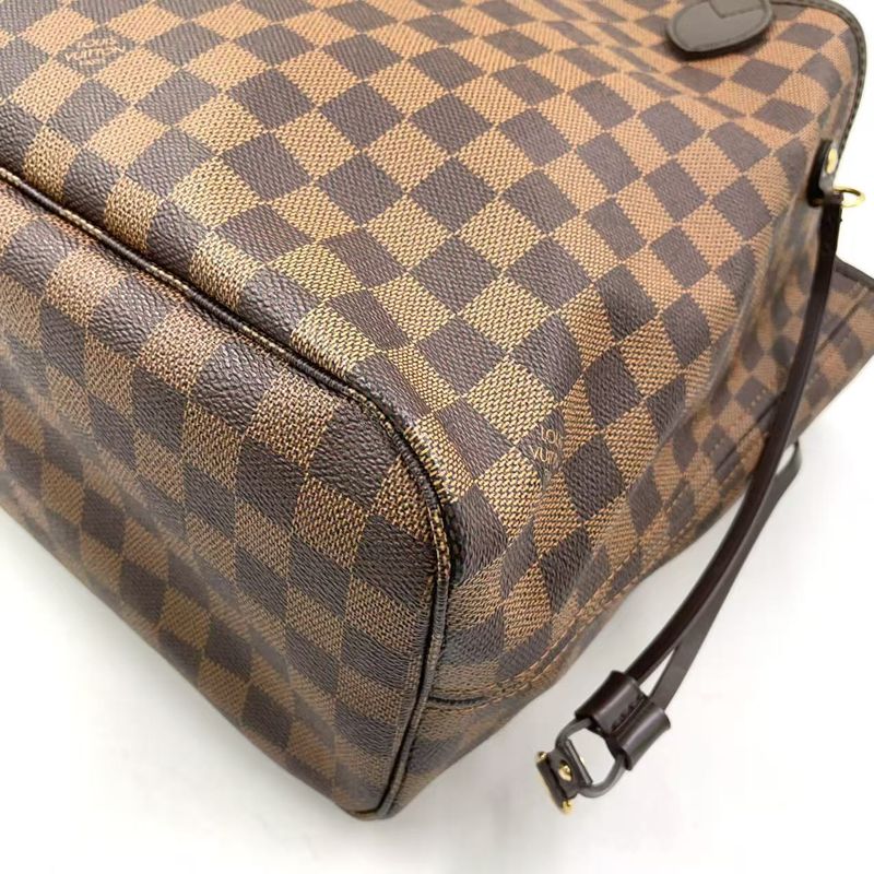 Louis Vuitton Neverfull MM Damier Ebene Damier Ebene Leather × PVC Brown × Red