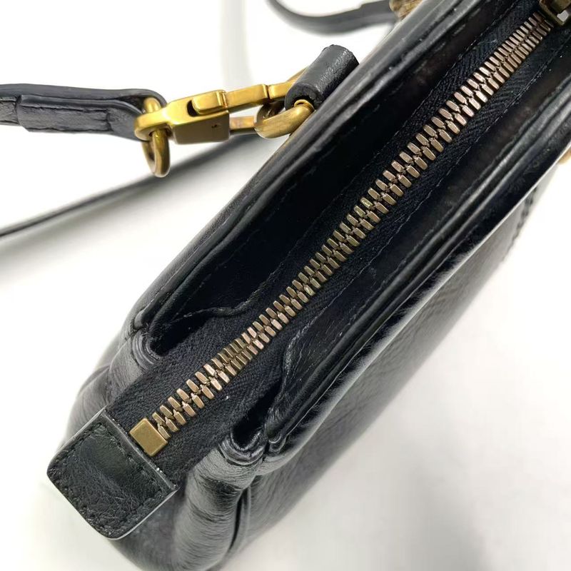 Gucci Liber Taiga - Cat Head Ggmarmont Leather Black Shoulder Bag Gold 524620