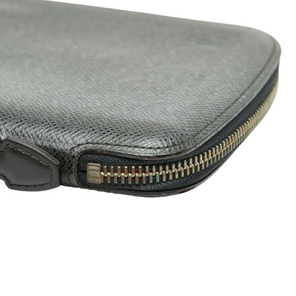 Louis Vuitton Taiga Organizer Ator Round Zipper Long Wallet Travel Case